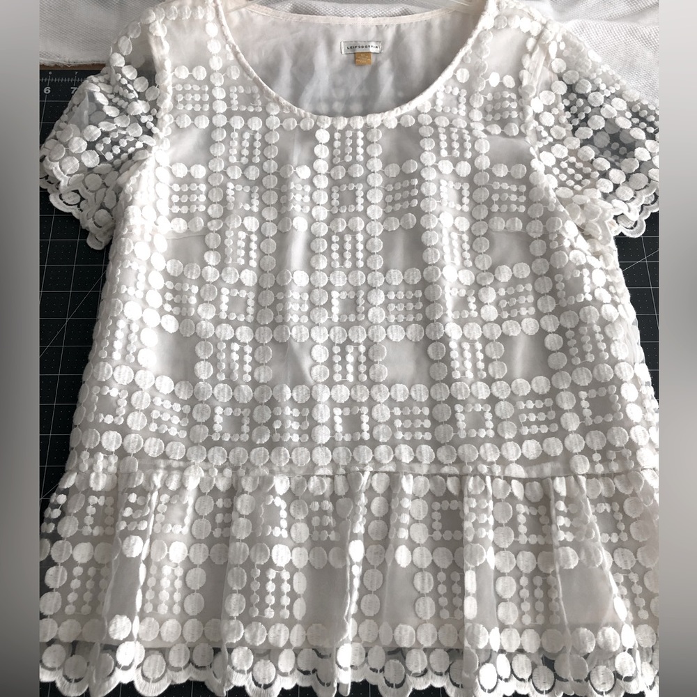 White sheer polka dot short sleeved shirt